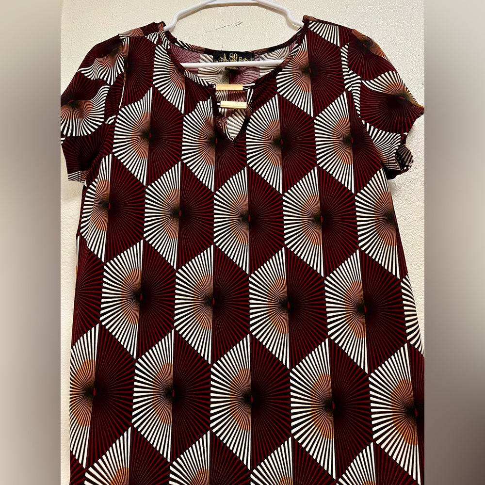 Geometric Patterned Brown and White Women's Top